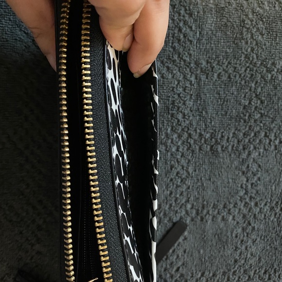 Authentic Kate Spade wallet - large - Picture 5 of 6